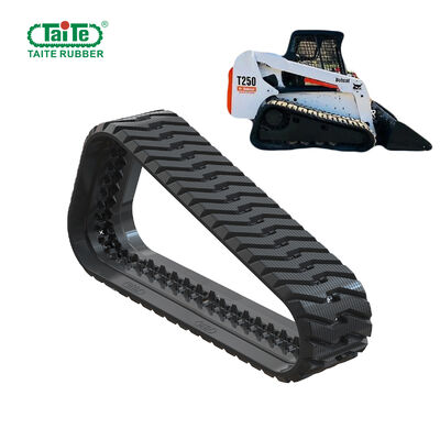 Un bon prix. Le caoutchouc de boeuf de dérapage de haute performance dépiste 450x86BLx55 pour le CHAT SAUVAGE T250 avec la structure intérieure forte en ligne