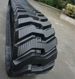 Un bon prix. Le caoutchouc sans joints de boeuf de dérapage dépiste 320 X 86BL X 50 pour JCB ROBOT180T adapté à la terre dure en ligne