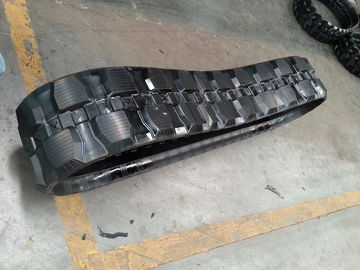 Un bon prix. Remplacement de rails en caoutchouc pour 279C 450 X 86BB X 60 en ligne
